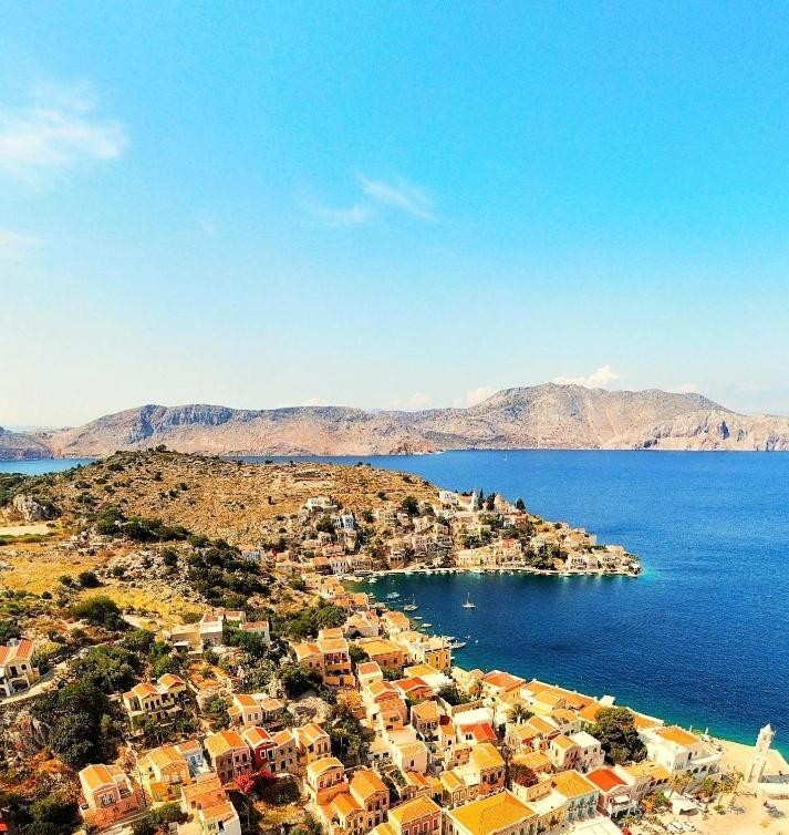 Villa Moschos Mansion à Symi Extérieur photo