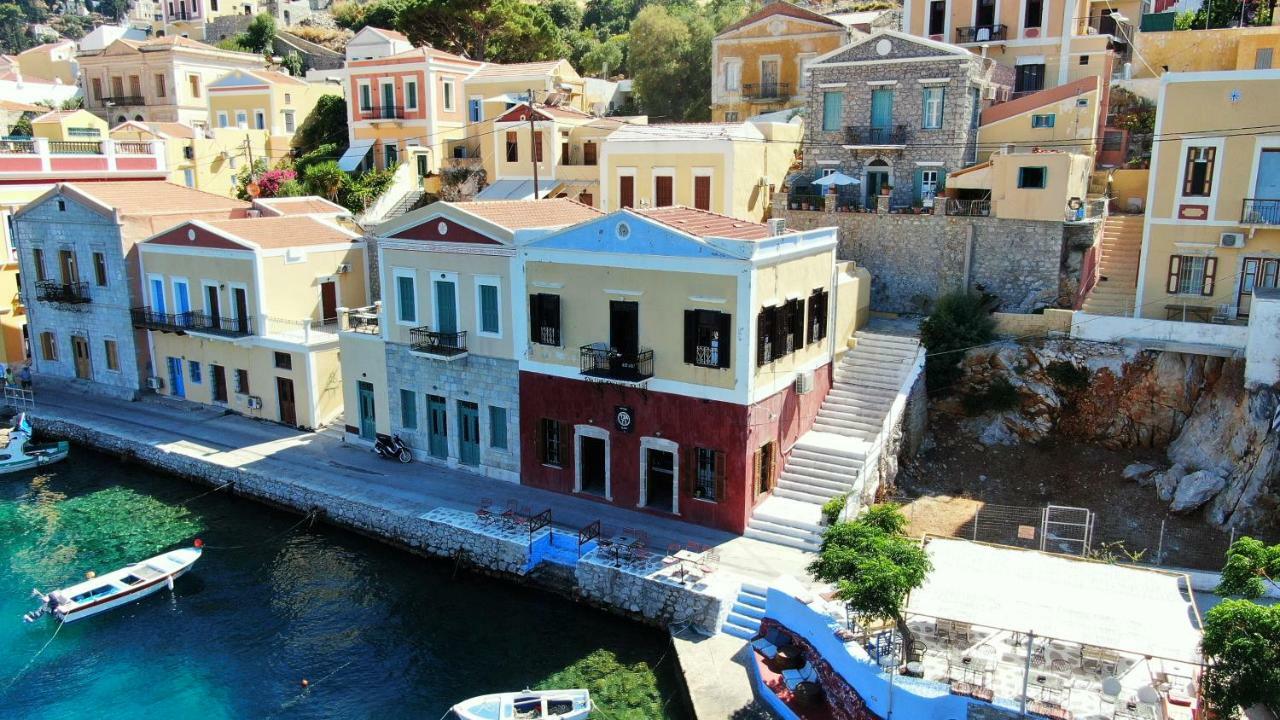 Villa Moschos Mansion à Symi Extérieur photo