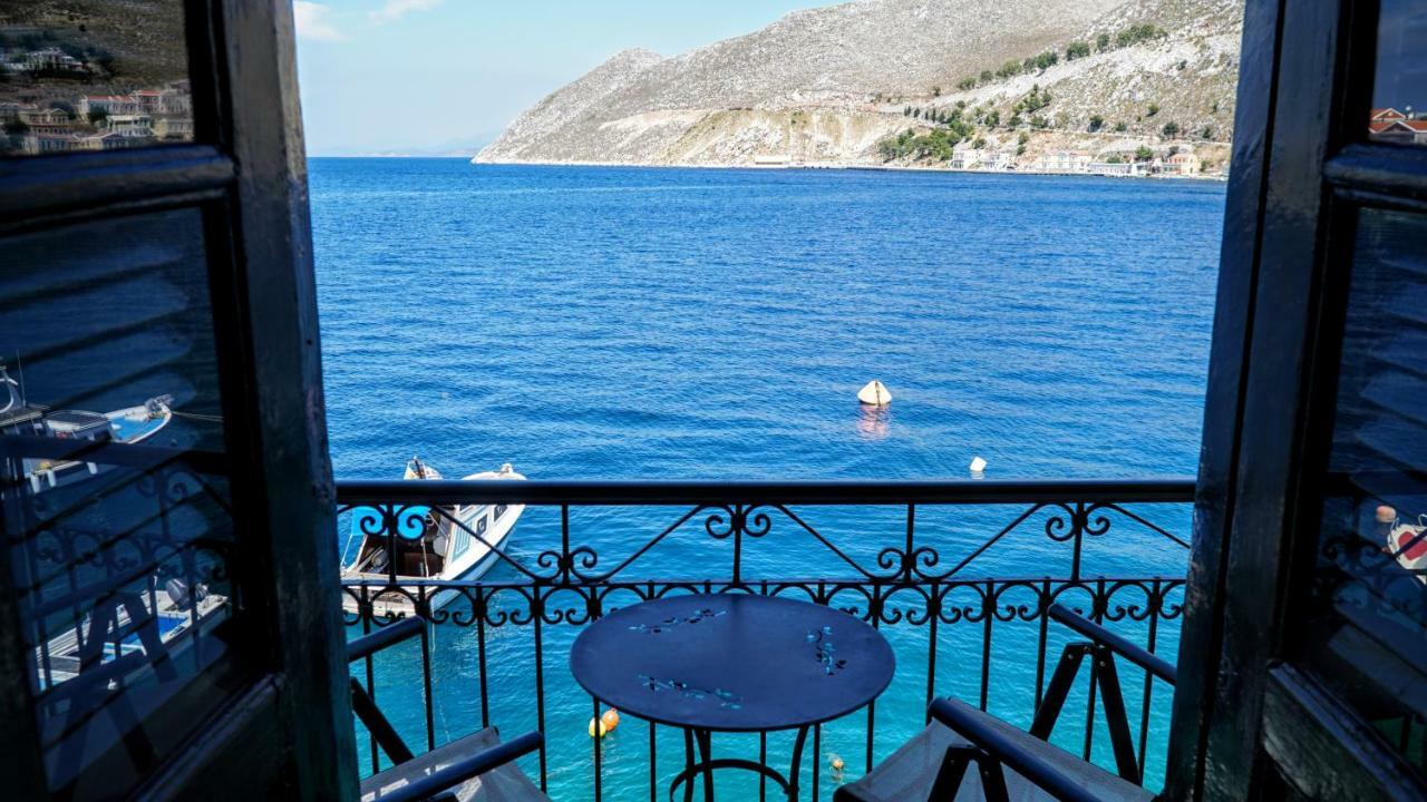 Villa Moschos Mansion à Symi Extérieur photo